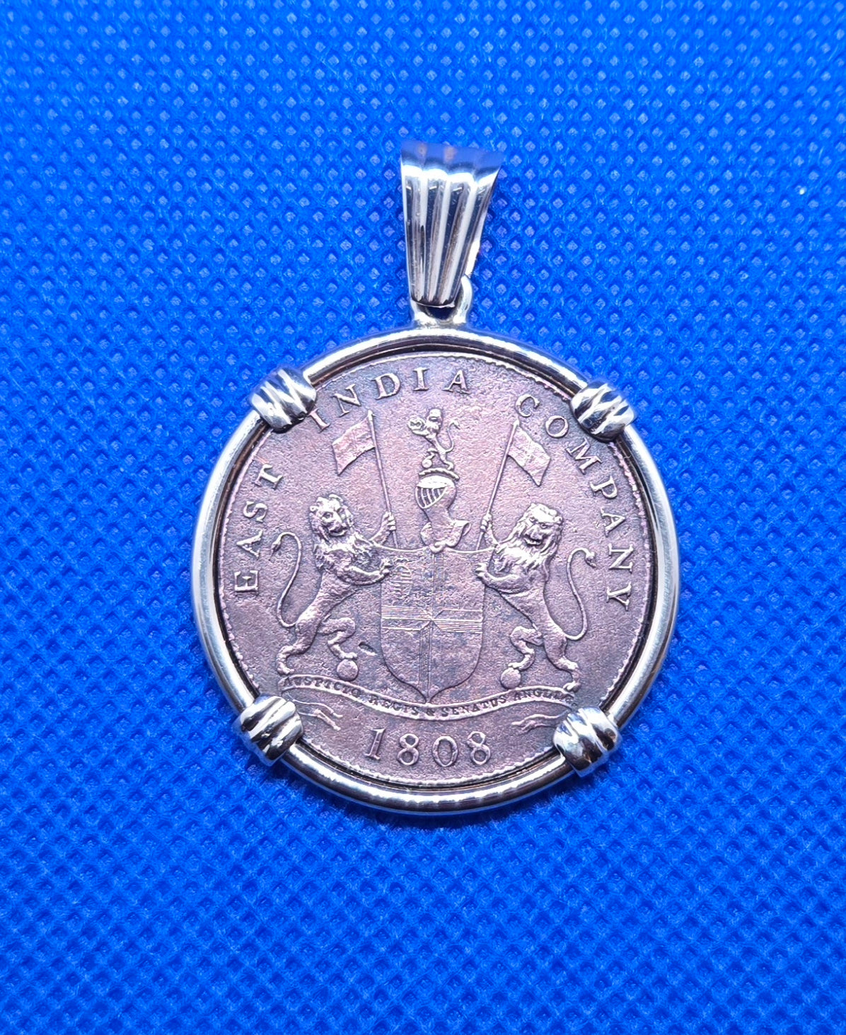 Admiral Gardner GOLD PENDANT 10 Cash