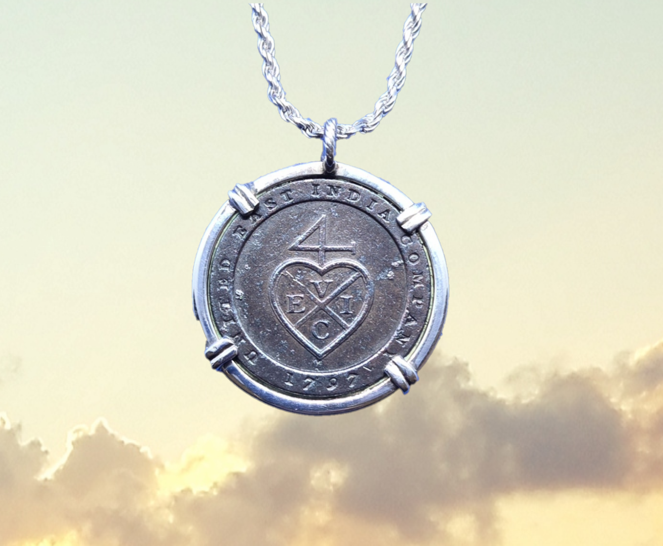 East India Company SILVER PENDANT with SILVER CHAIN 1/96 Rupee