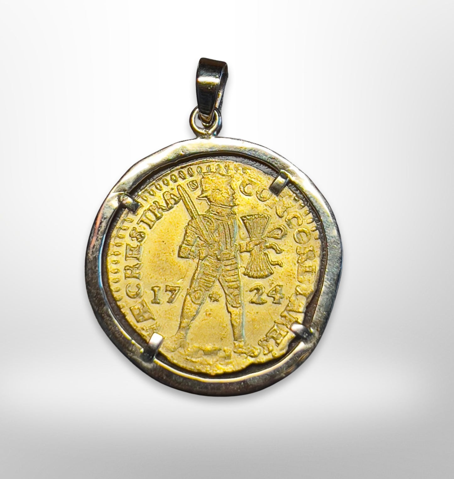 Akerendam GOLD PENDANT 1724 Ducat