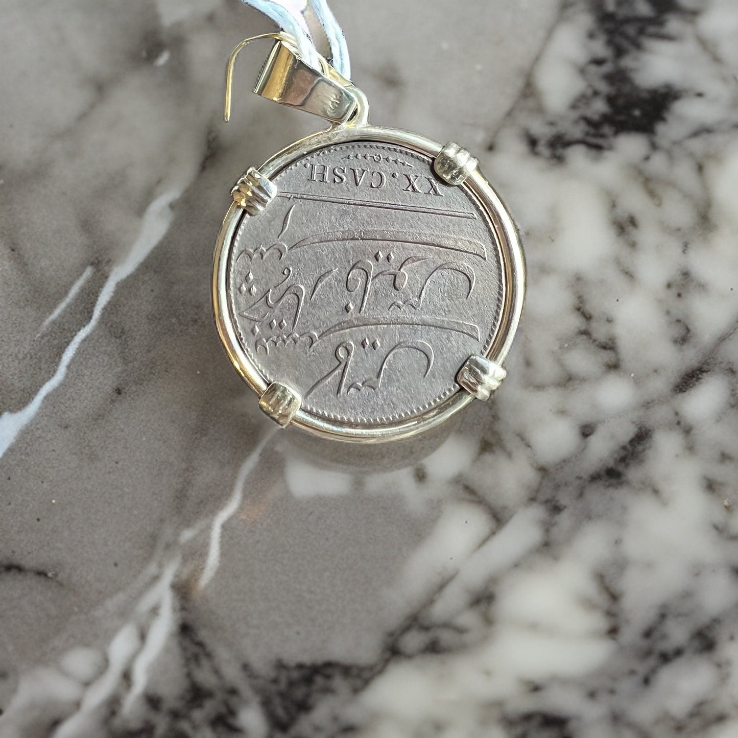 Admiral Gardner GOLD PENDANT XX Cash