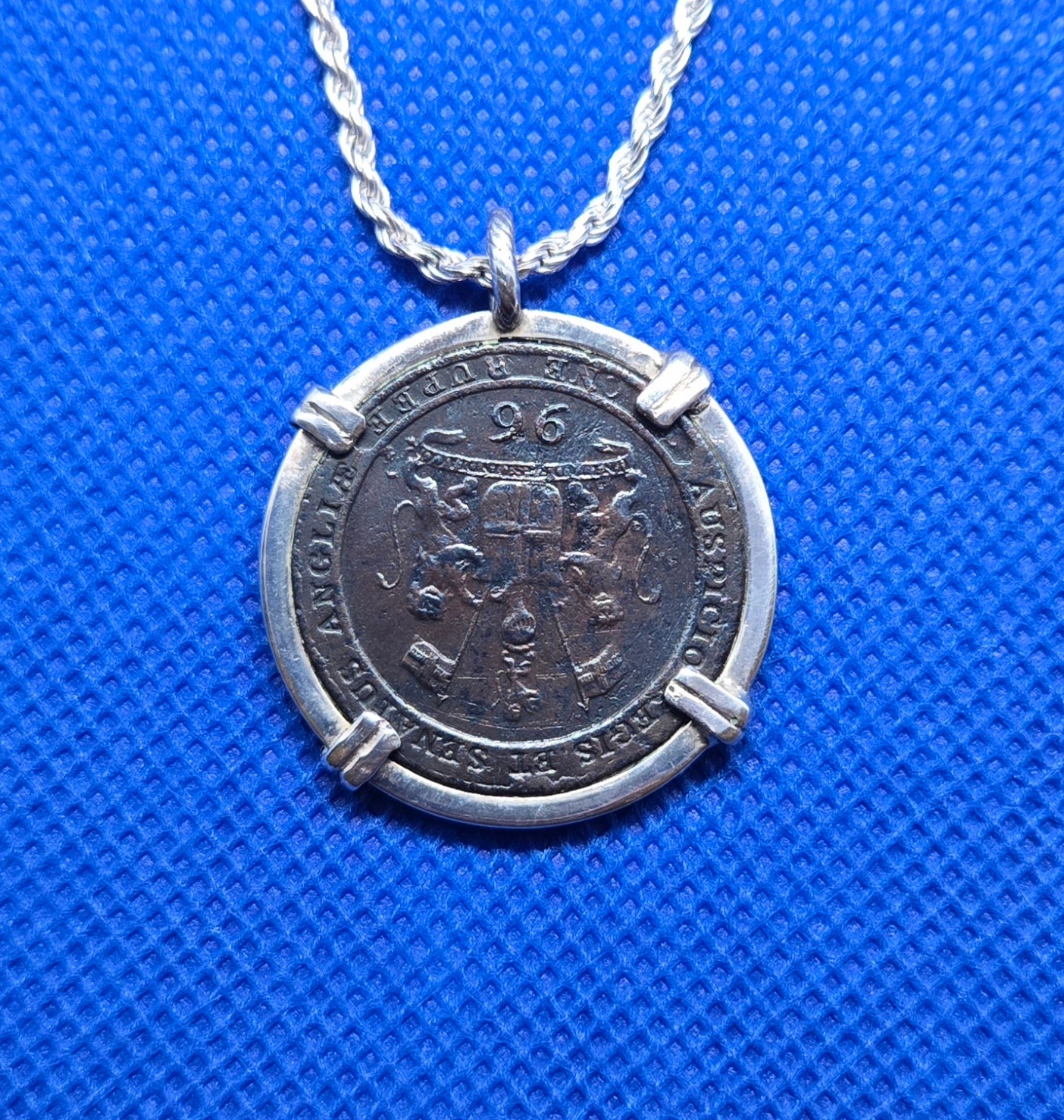 East India Company SILVER PENDANT with SILVER CHAIN 1/96 Rupee